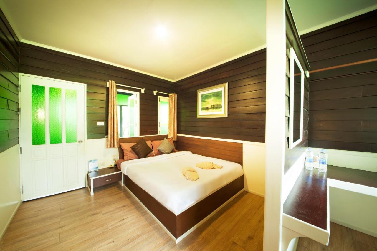 Hatthatara Resort Samut Songkhram Exterior foto