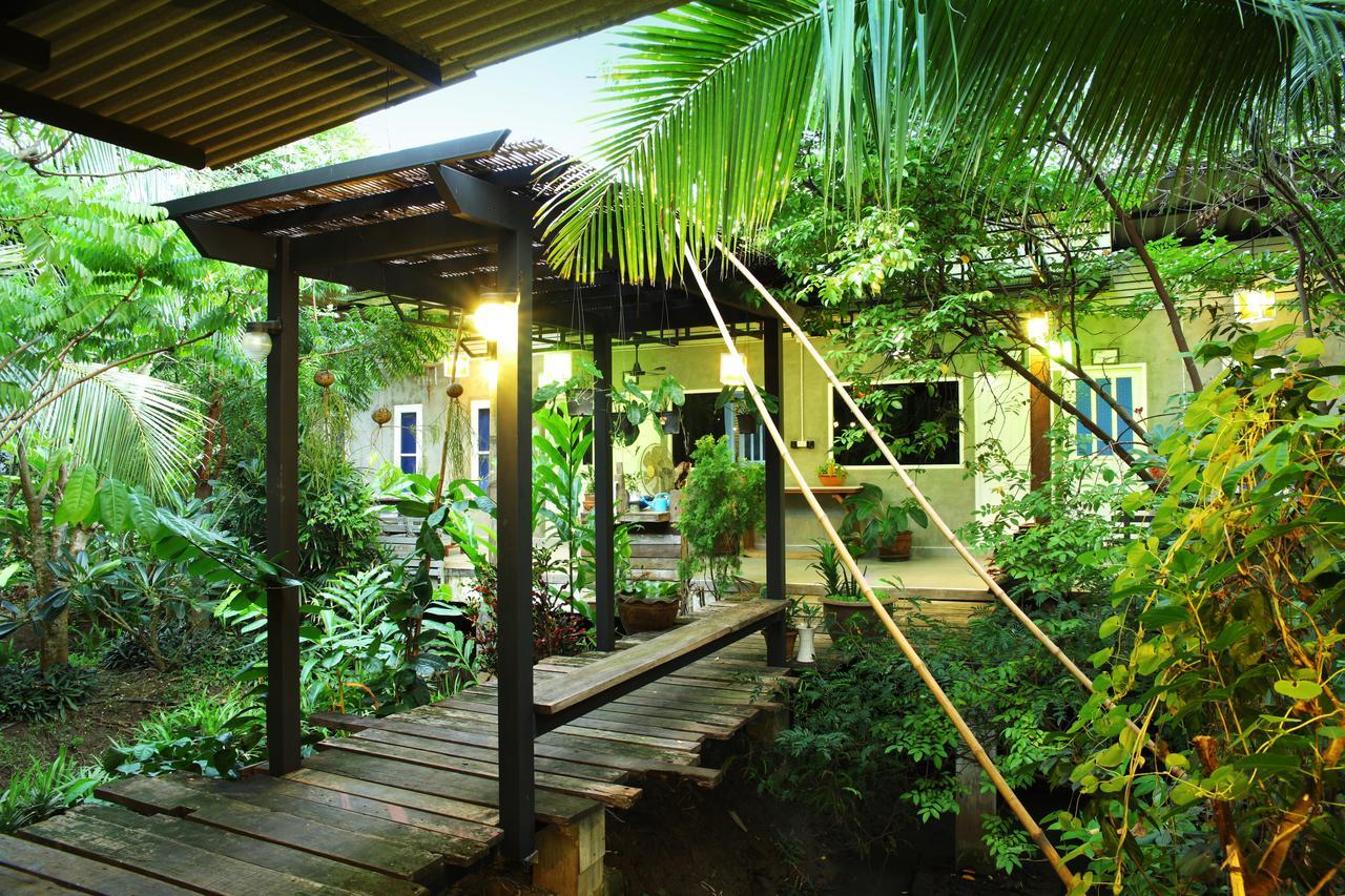Hatthatara Resort Samut Songkhram Exterior foto